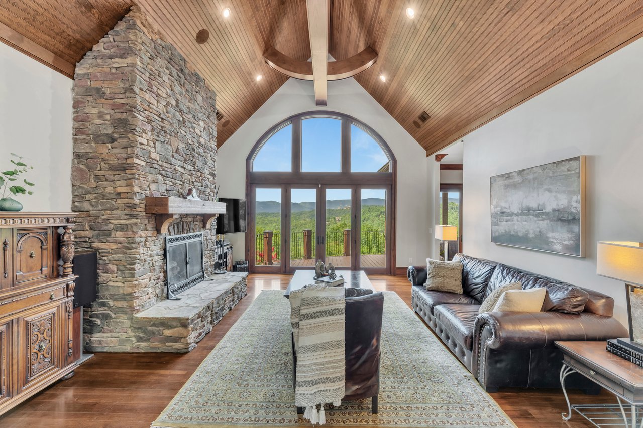 156 Cherokee Rose Trail