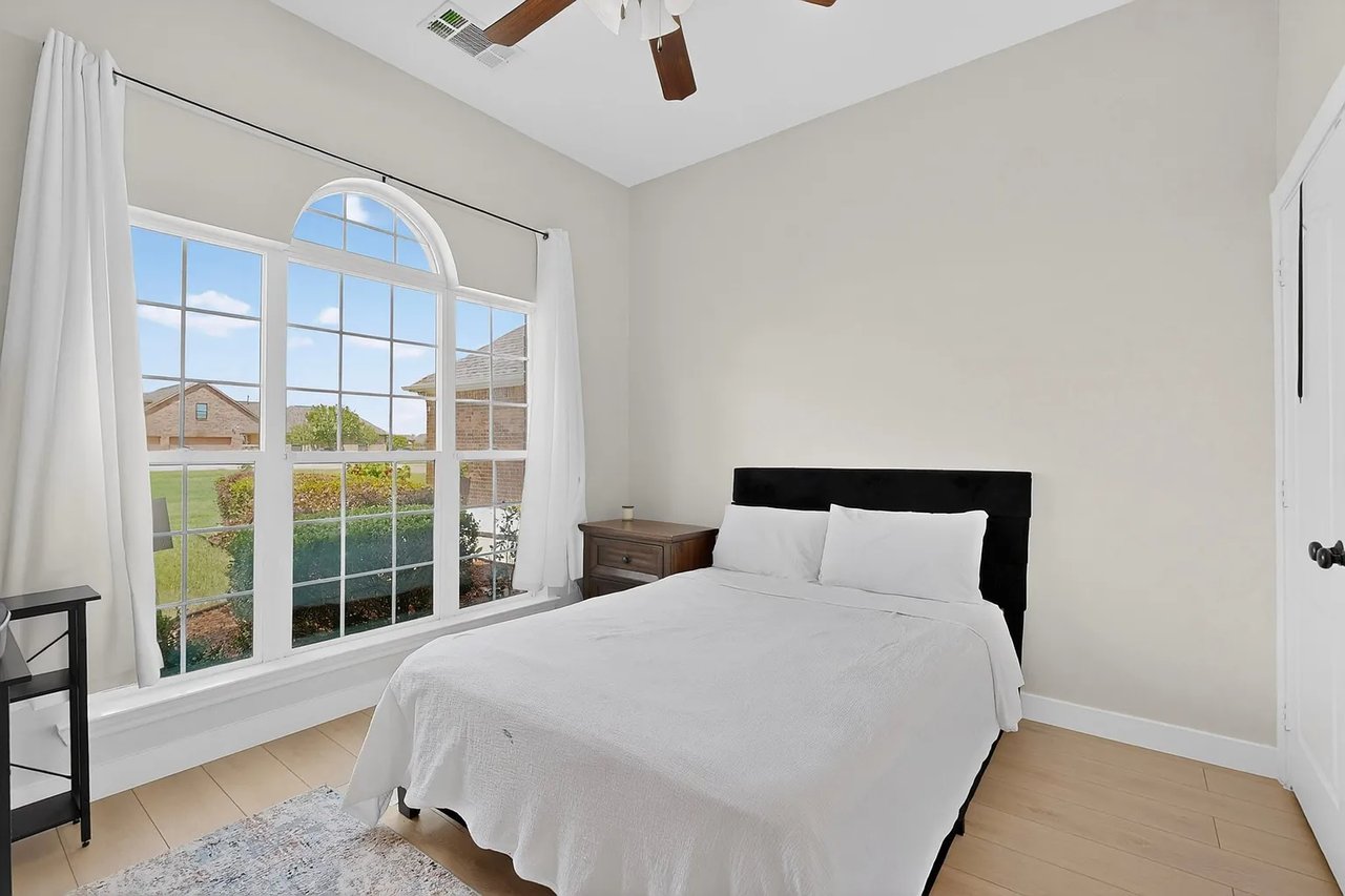 15144 Delaney Lane