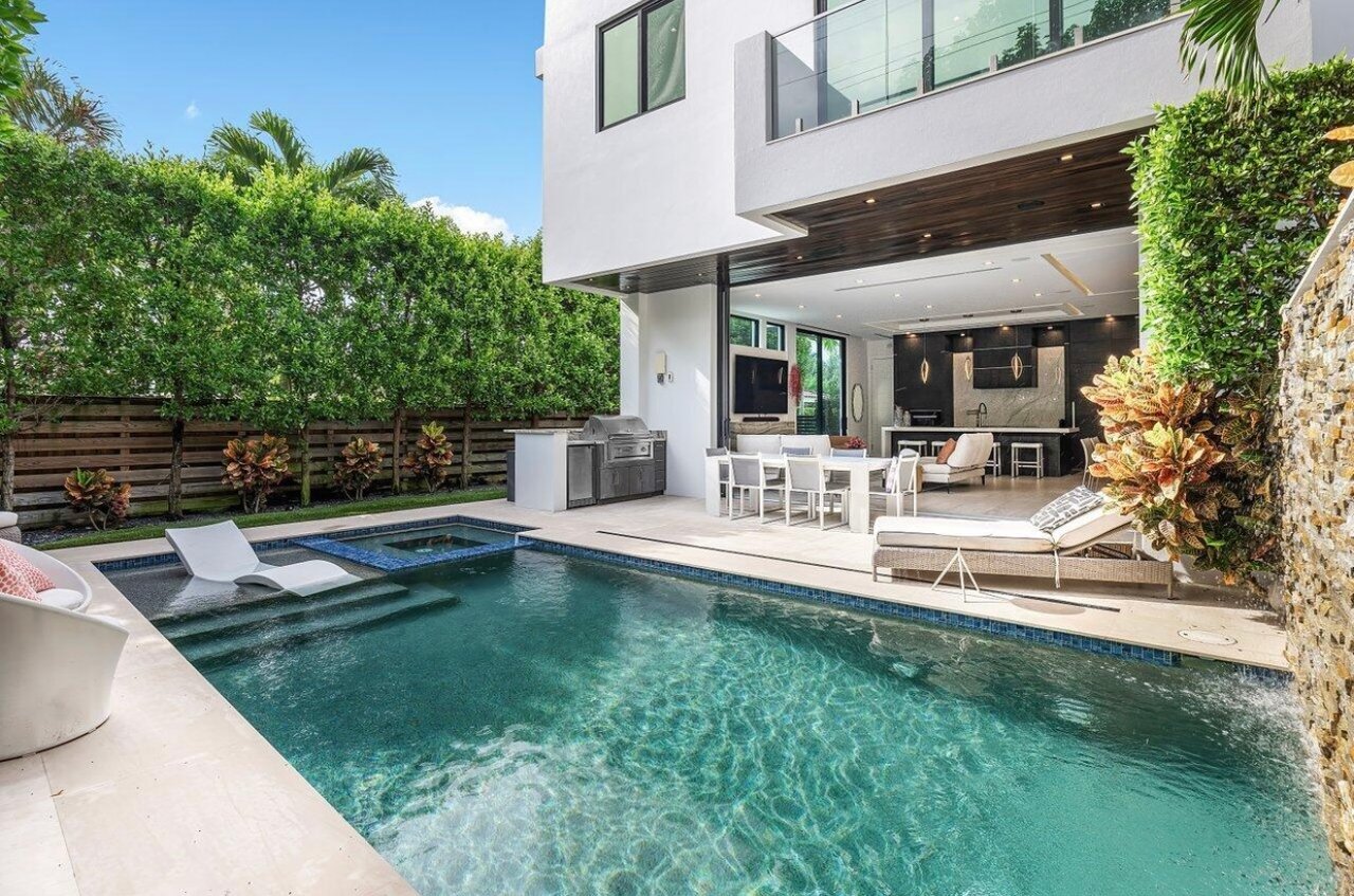 3094 Cadiz Road