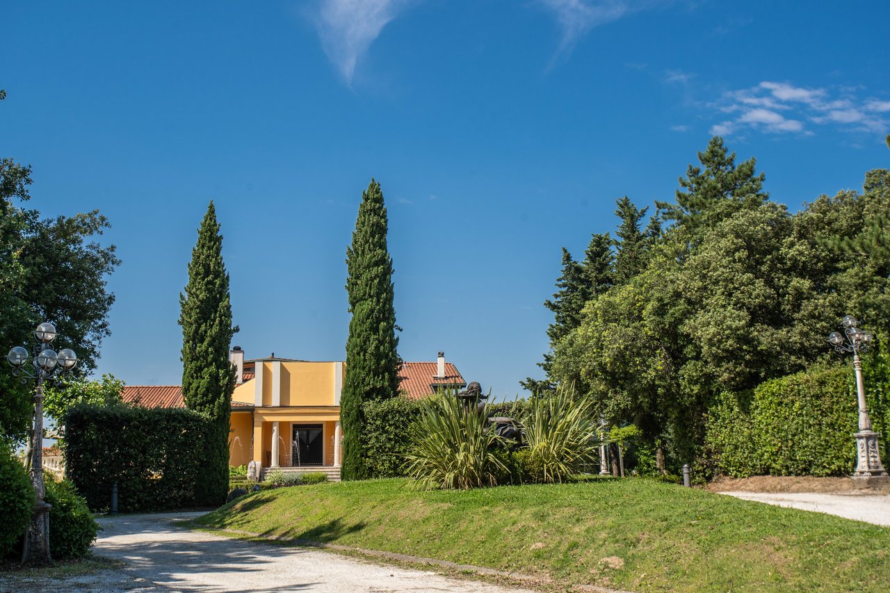 Map of Family Rental Retreat in Tuscany