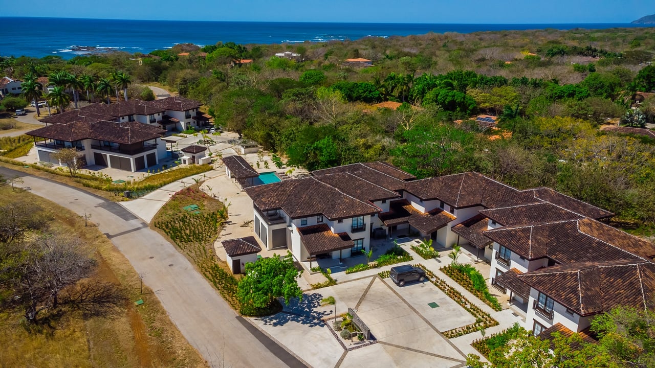 Lago de Palma 58 | Walk-to-Beach Luxury Home in Exclusive Hacienda Pinilla Community