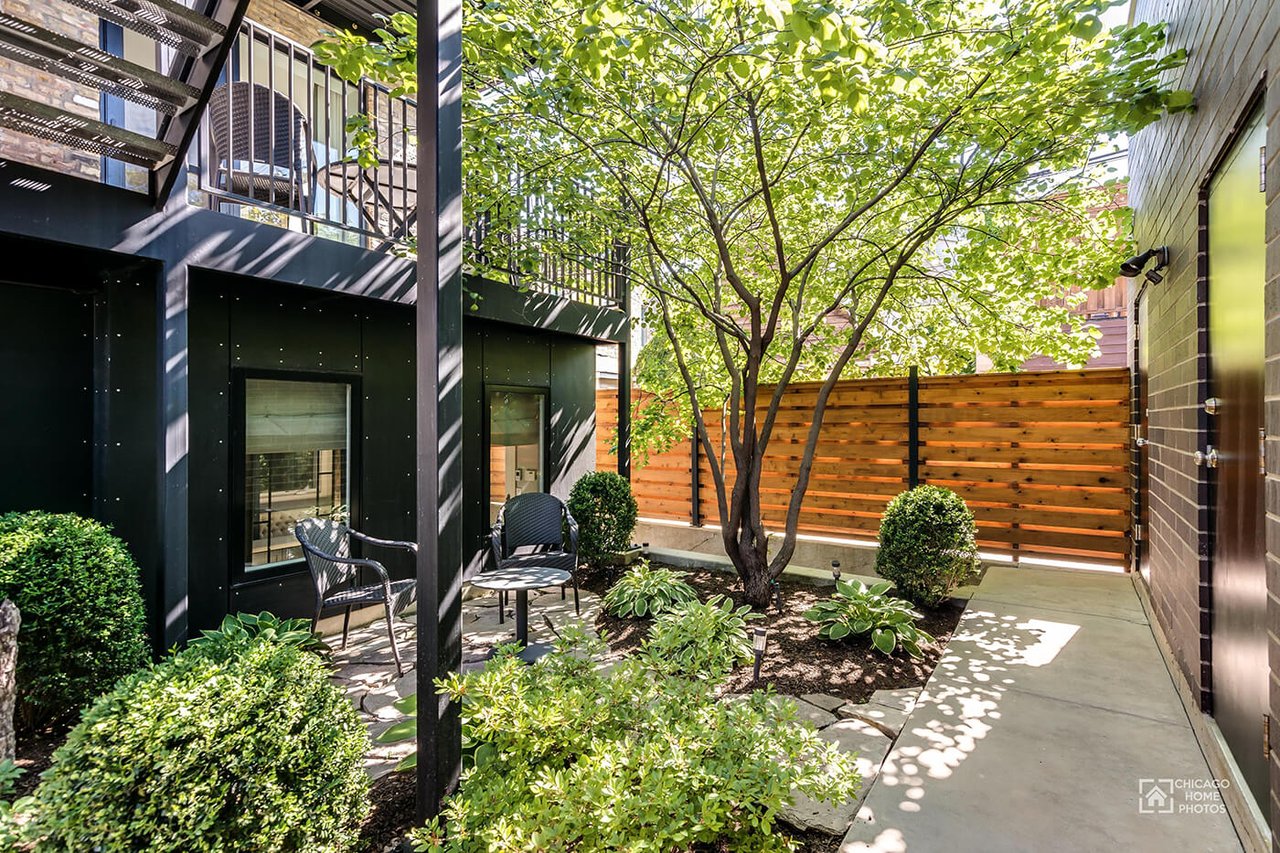Sold | 2213 West Homer