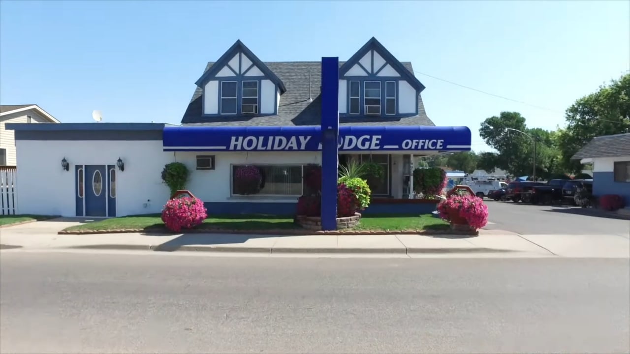 Holiday Lodge in Sheridan, Wyoming For Sale