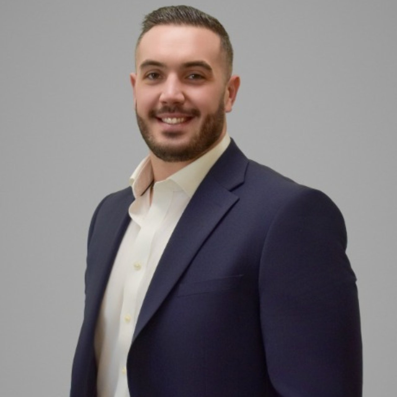 Scott McDevitt Merrick, NY Real Estate Agent Headshot