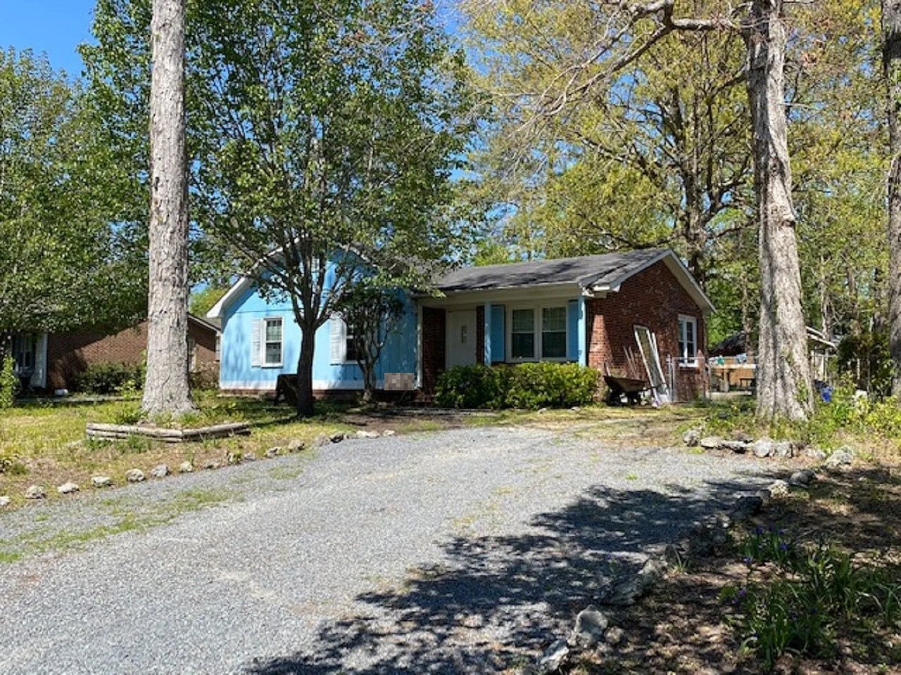 229 Candlewood Dr