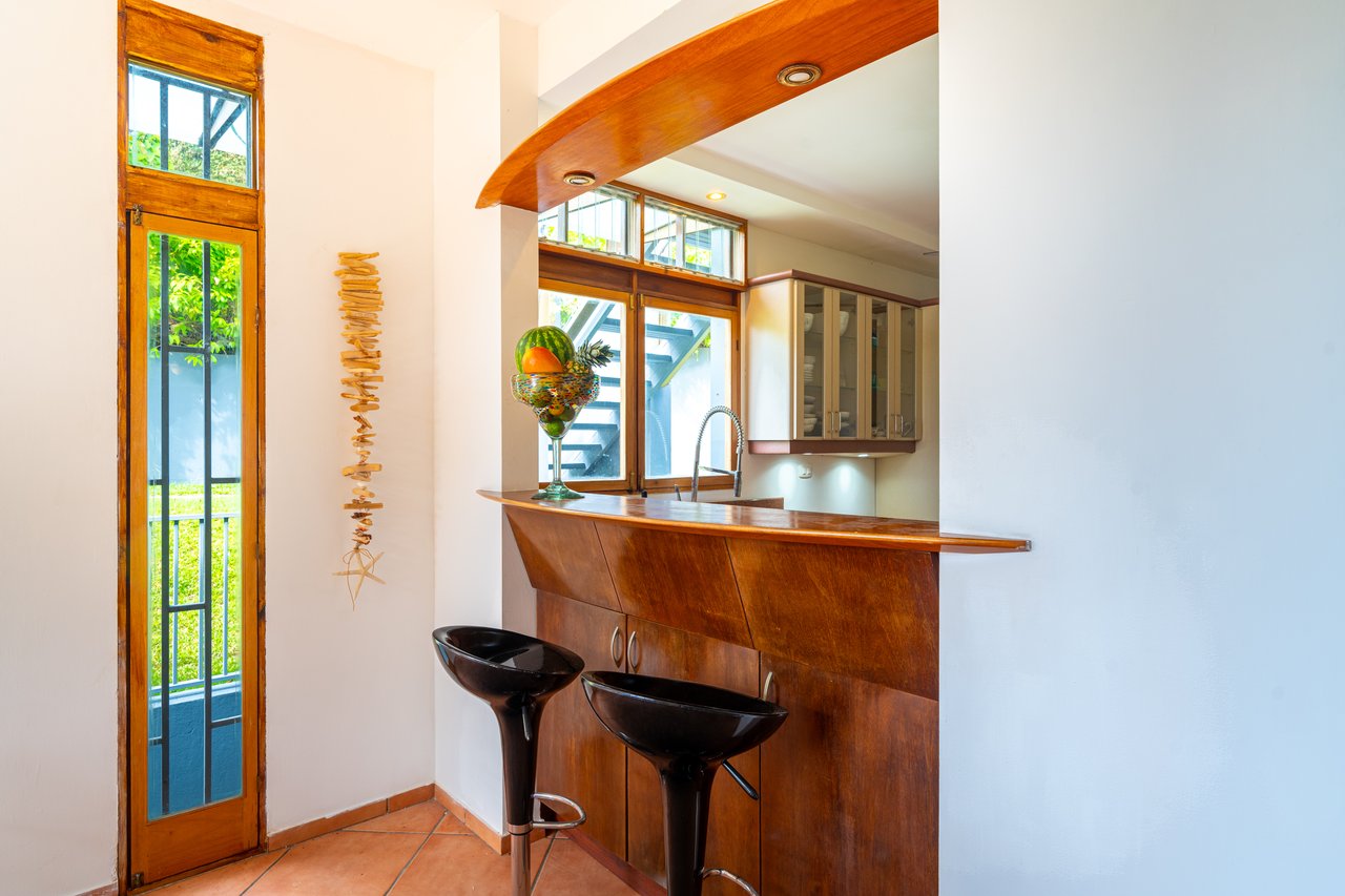 VILLA TURQUESA – MAJESTIC OASIS, CLOSE TO THE BEACH AND WILDLIFE – 1.92 ACRES
