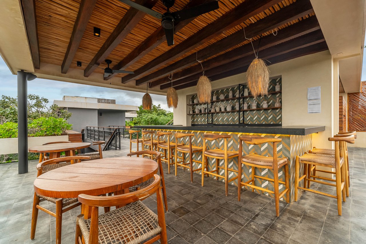 Luxury Furnished Studio with Rooftop & Pool | Miraluna Aldea Zama