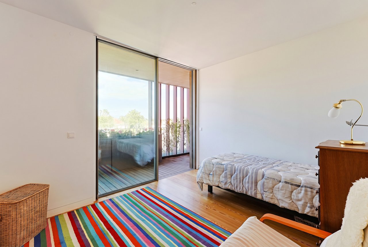 Elegant 2-Bedroom Apartment in One Living Cascais with Premium Amenities