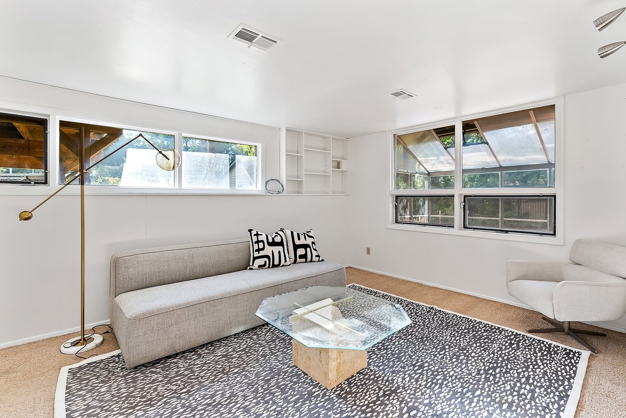 980 W 99th Ave