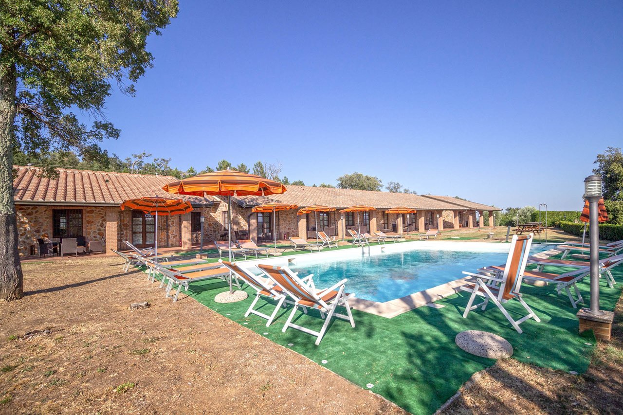 Investment Property in Massa Marittina