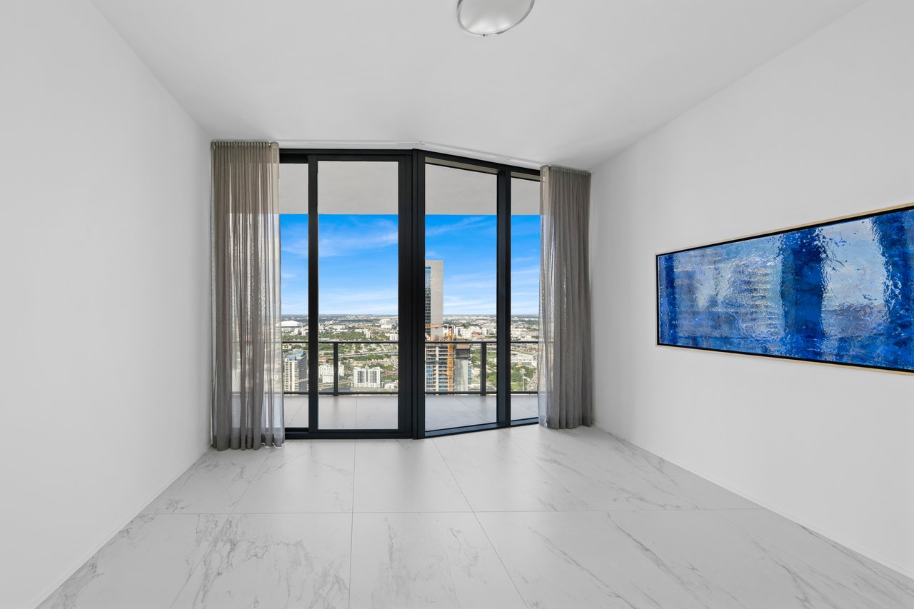 One Thousand Museum Lower Penthouse 4901