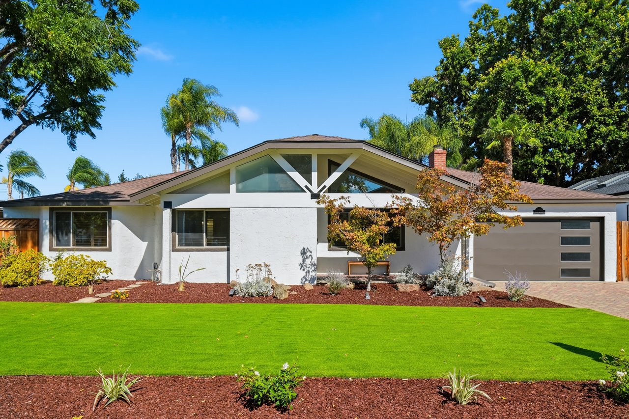 900 Eden AVE