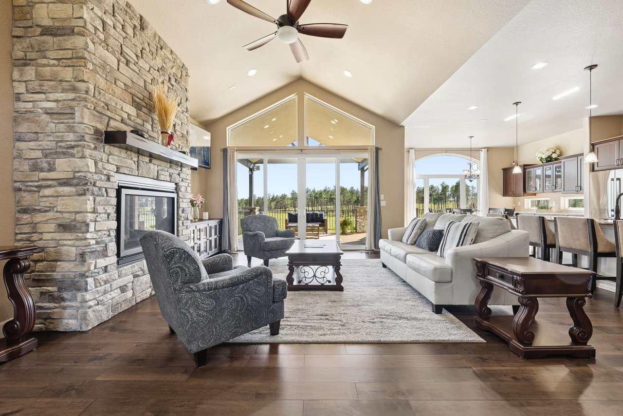 14894 Snowy Pine Point