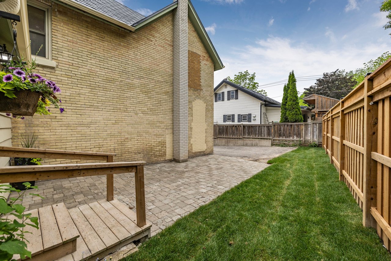 411 Millard Ave, Newmarket