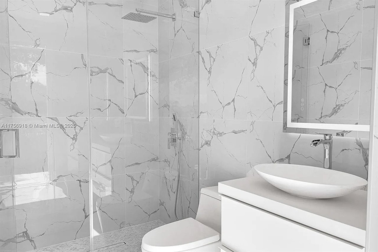 2578 NW 63rd Ln