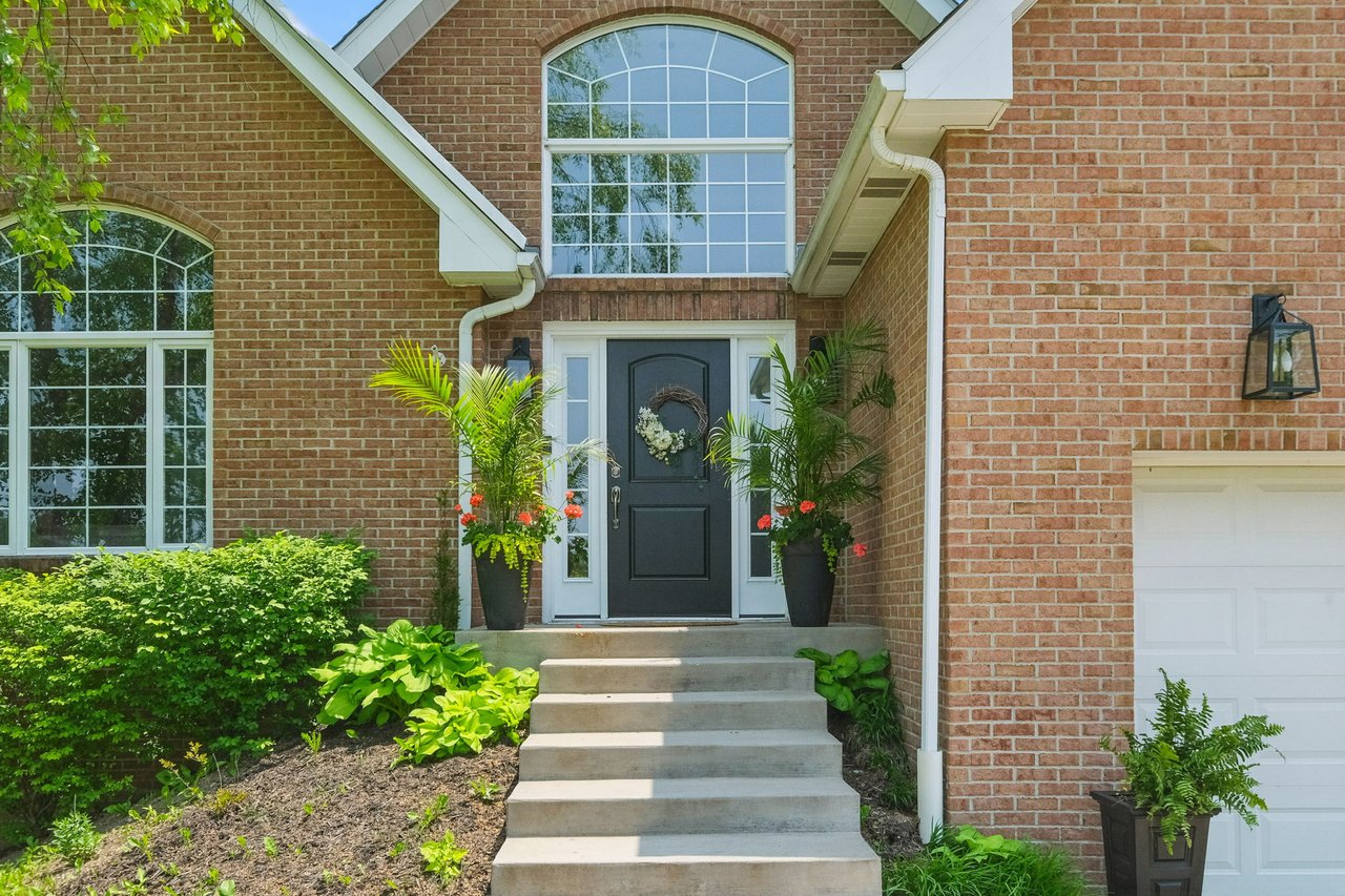 707 Kathleen Dr