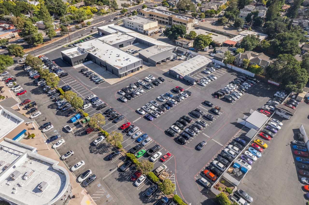 Los Gatos Porsche & Luxury Cars - Trophy NNN Leased Investments