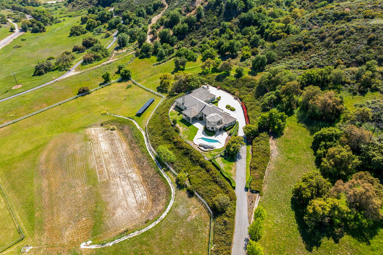 41653 Oak Trail Court