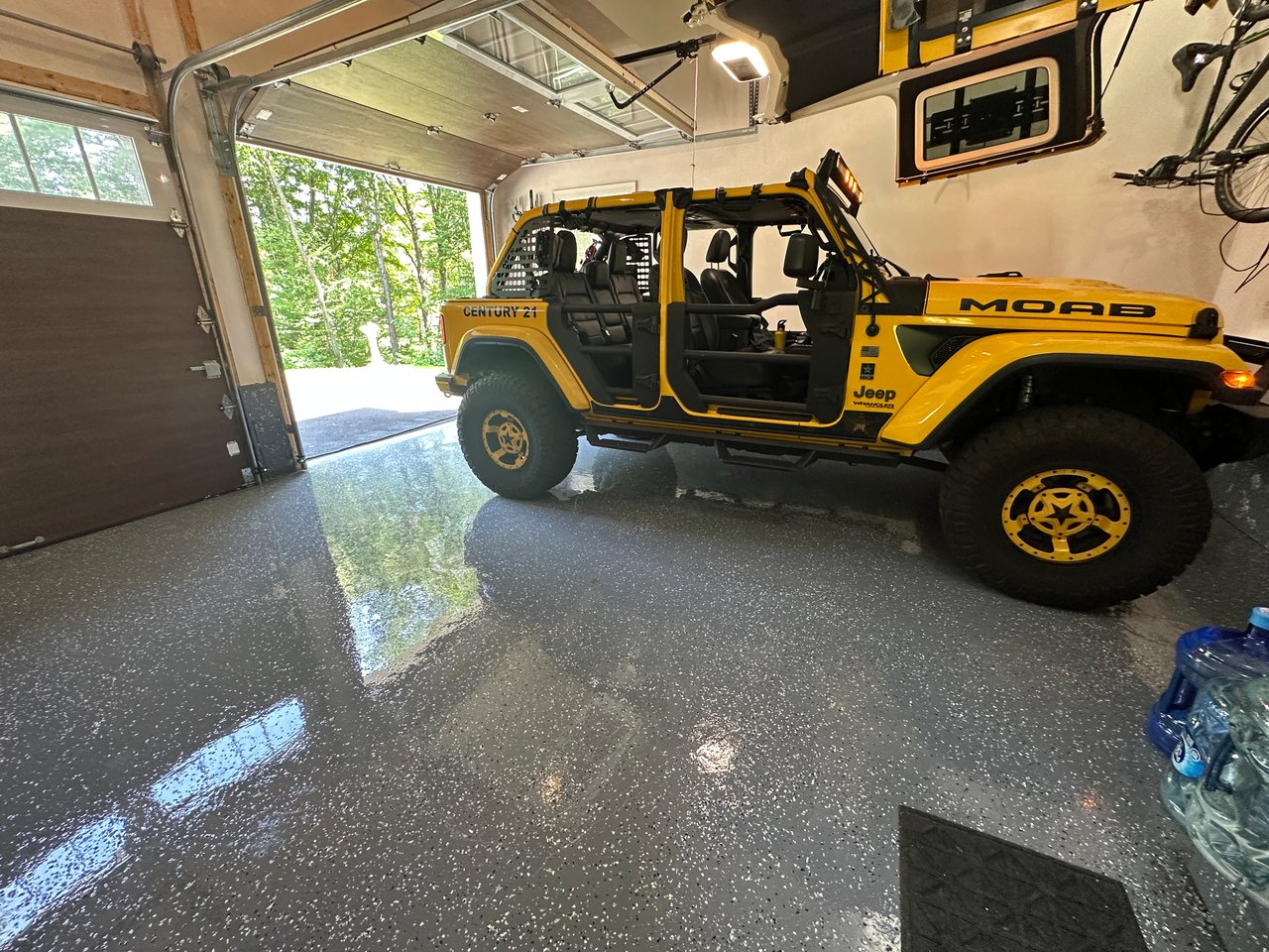 EPOXY YOUR GARAGE FLOOR
