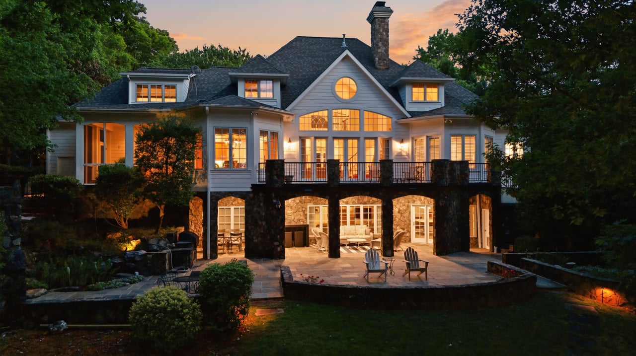 Gorgeous luxury lake-front custom estate - 191 porter's glen new london nc