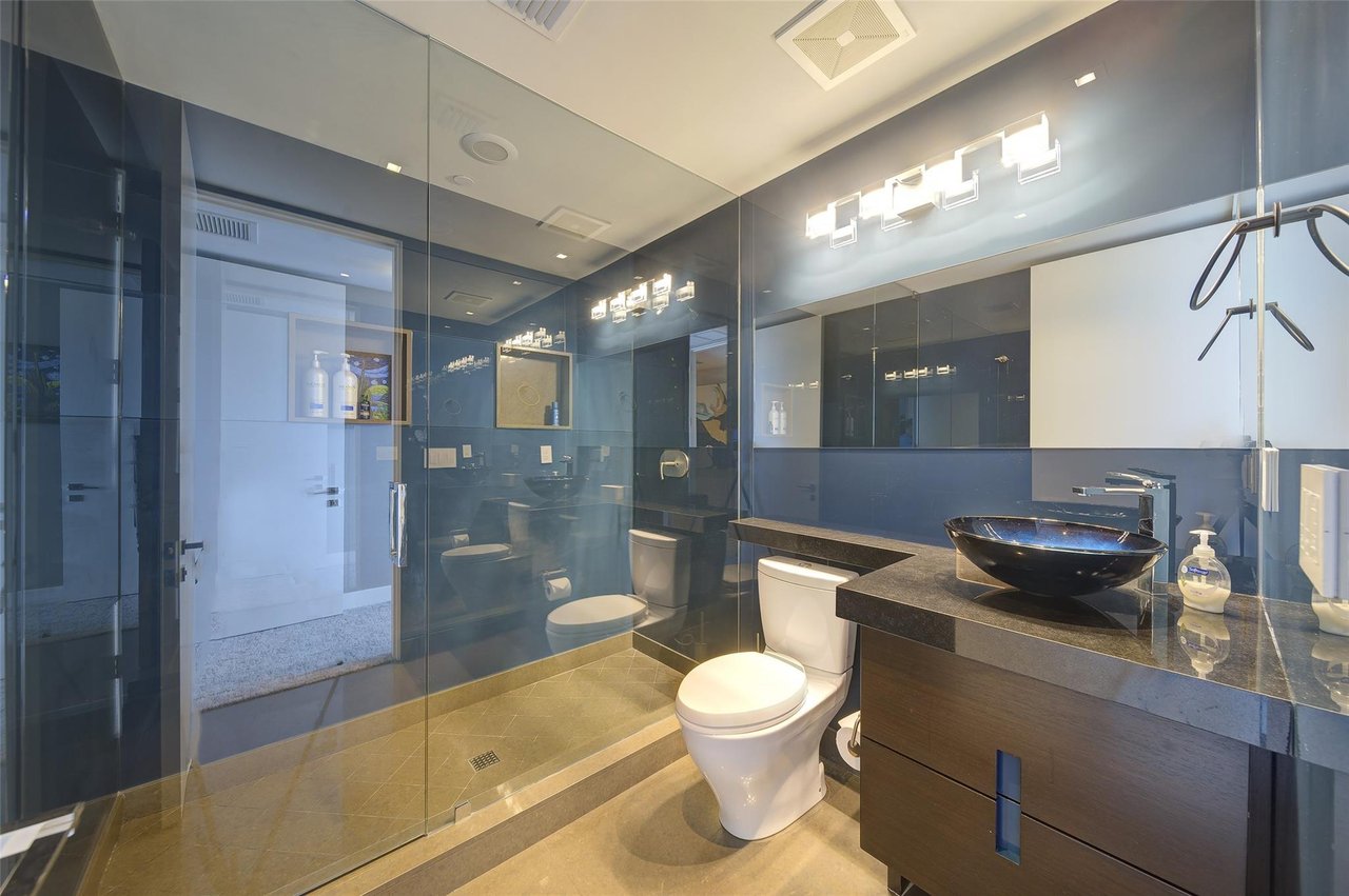 1 N Fort Lauderdale Beach Blvd 1906