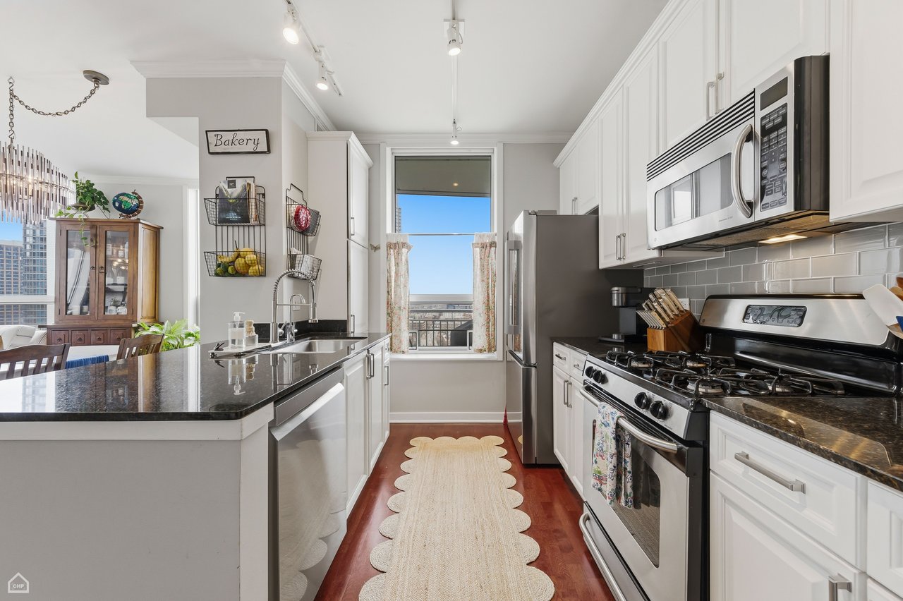 330 West Grand Avenue 1902