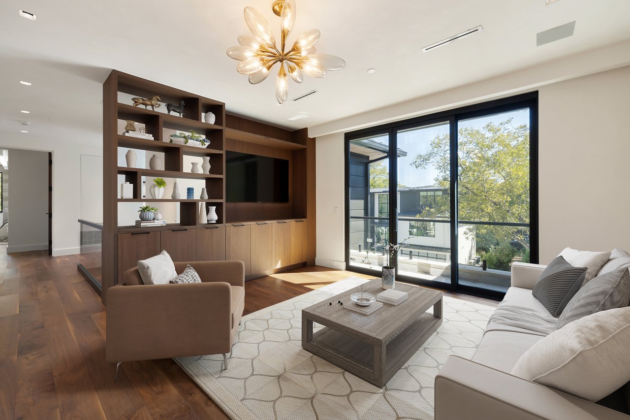 2503 Westlake Dr #101