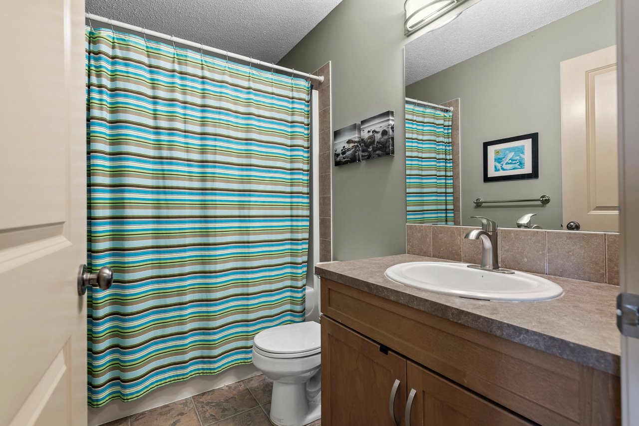 25 Tuscany Summit Terrace NW