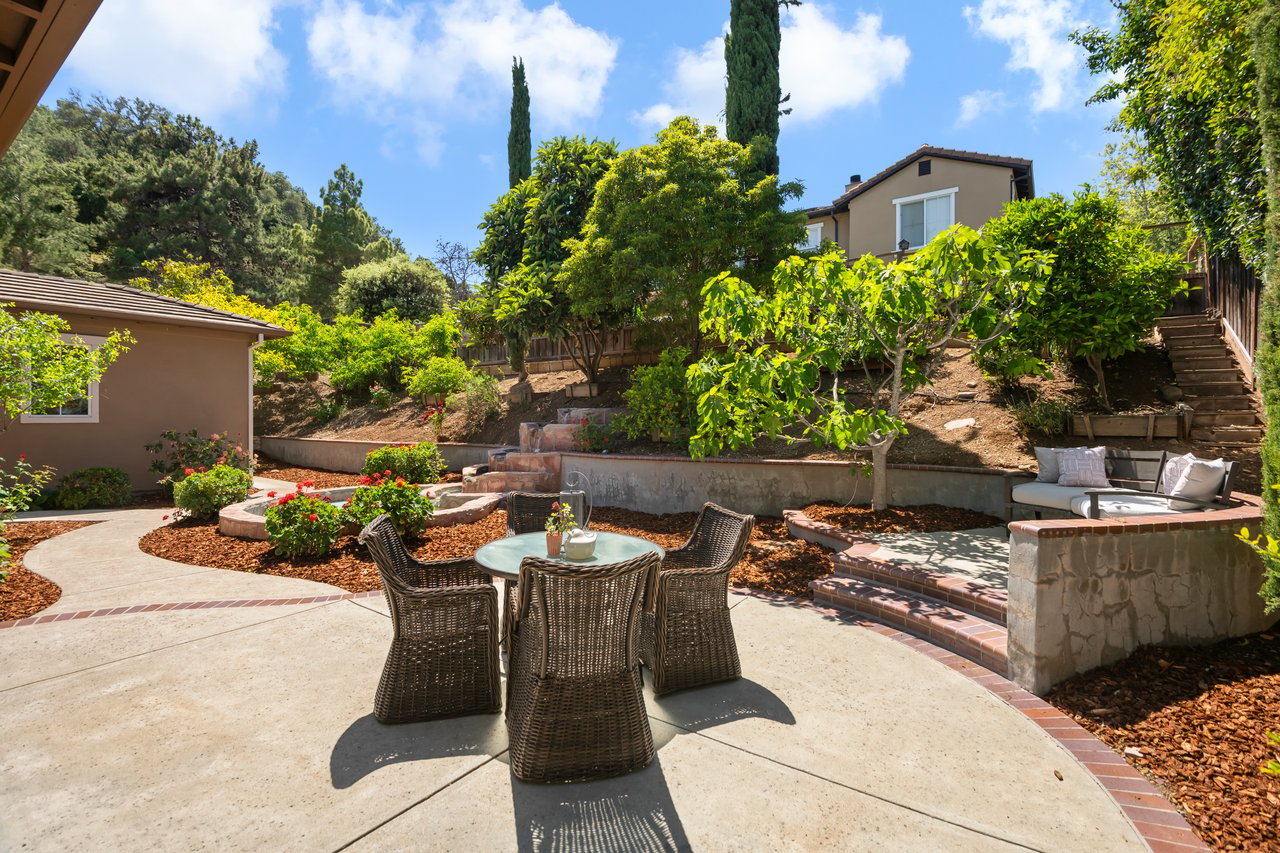 Broker Tour at 116 Regent Dr in Los Gatos Featuring Sipbie Caffè