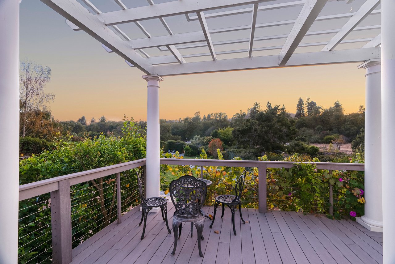 3999 Cherryvale Avenue | Soquel, California