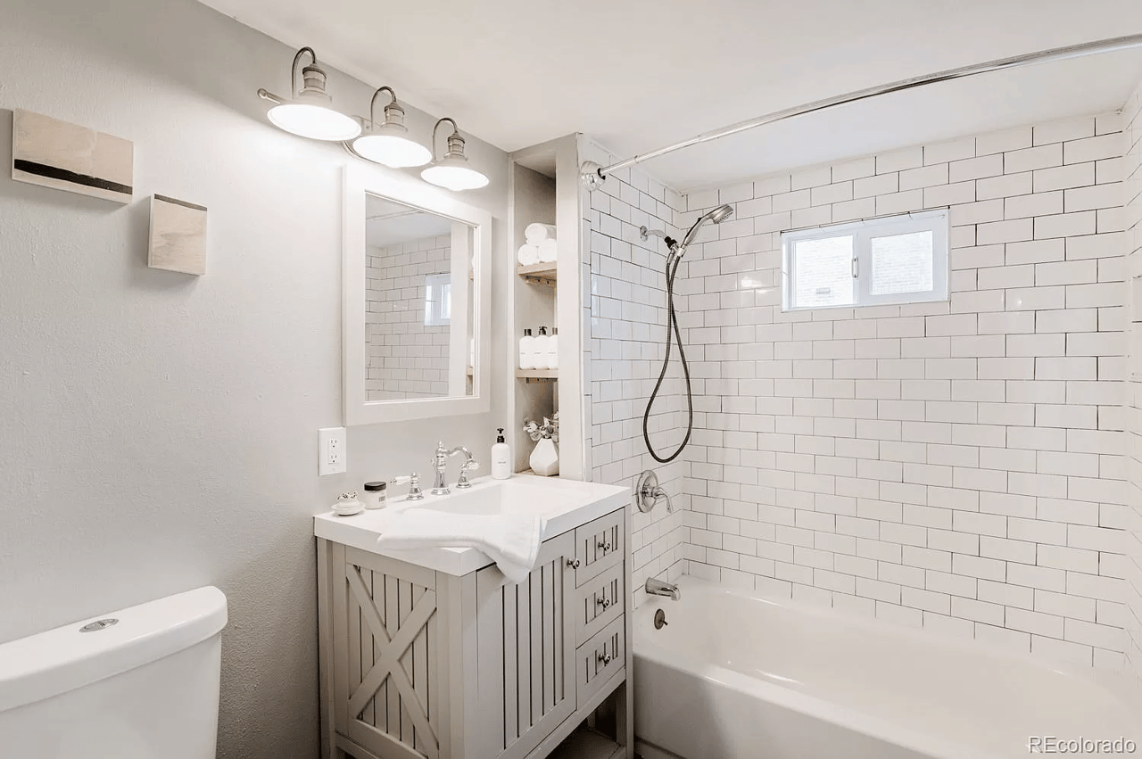 West + Main Homes Announces Partnership with Guest House