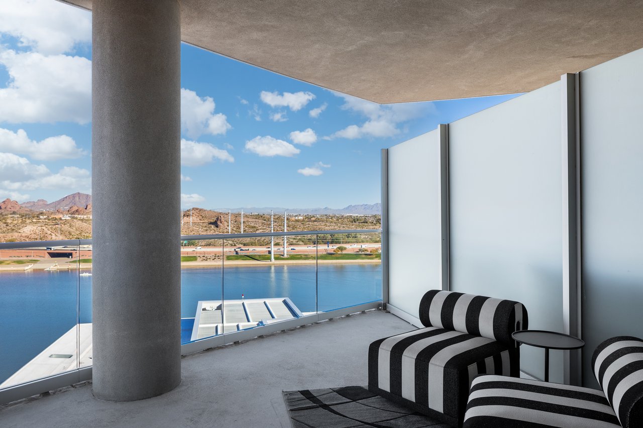 140 E RIO SALADO Parkway 1103