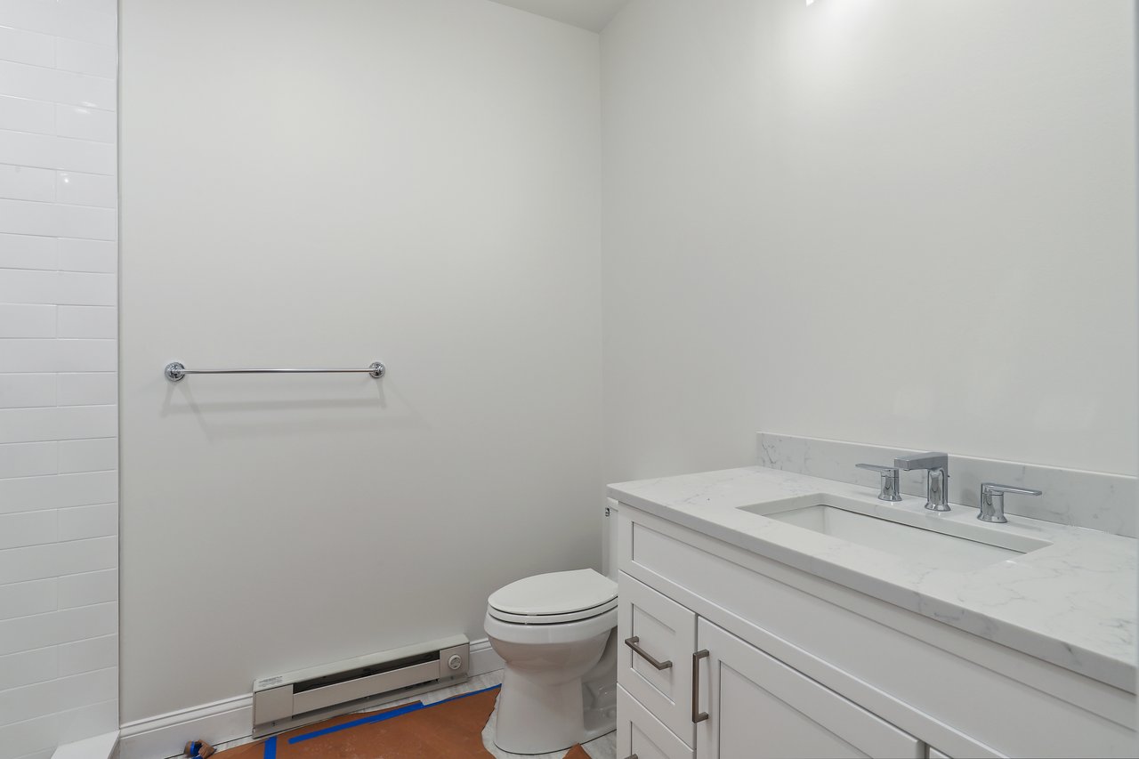 225 Katonah Avenue Unit: 2