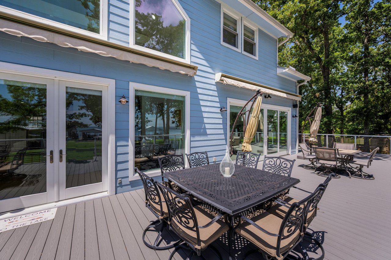 Lakefront Luxury
