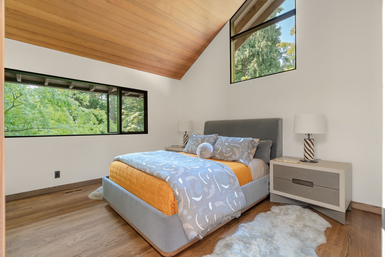 Architect Saul Zaik Designed Northwest Regional Modern Masterpiece 