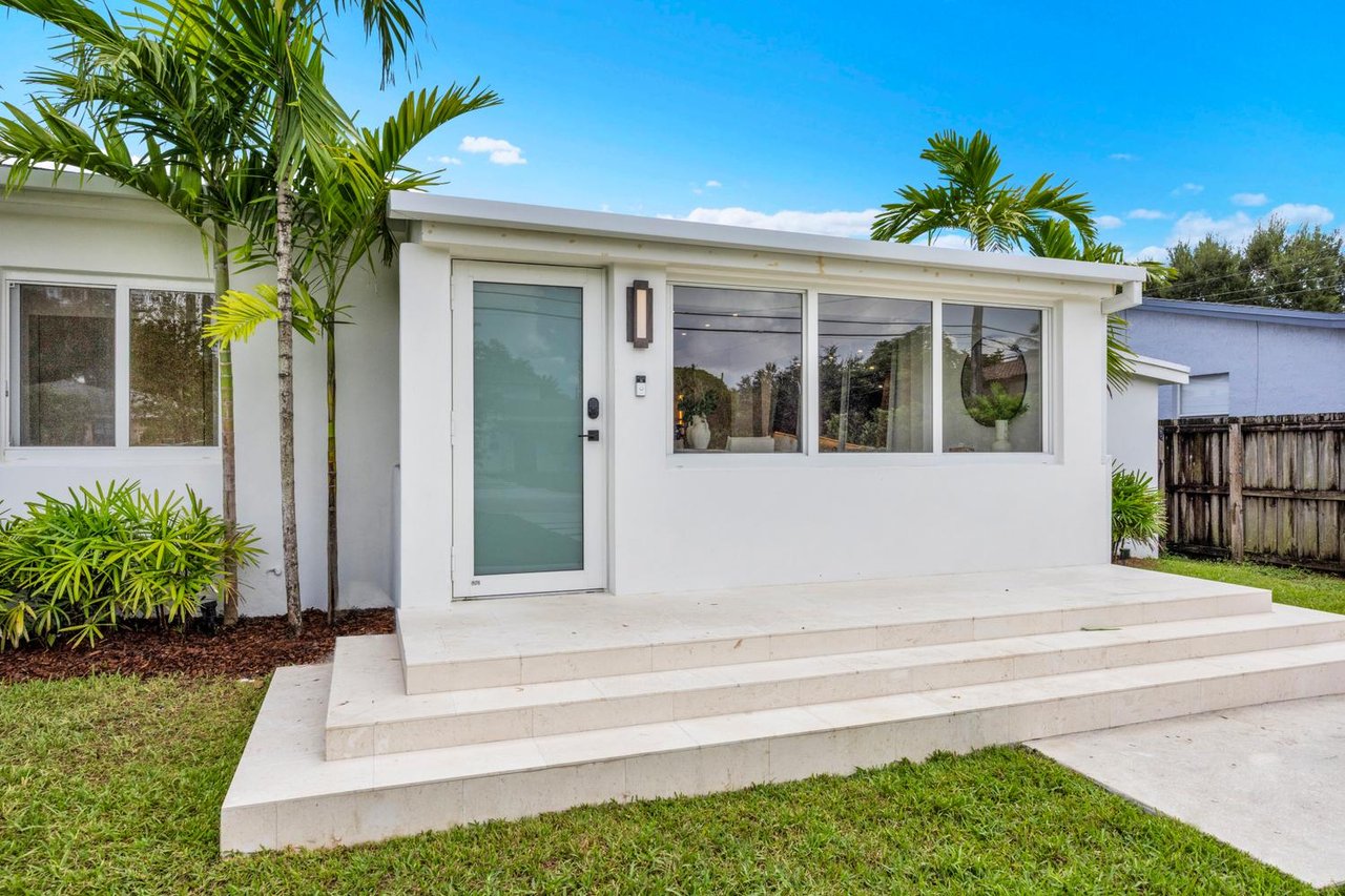 Just Listed: Elevated Design & Effortless Living at 2635 SW 64th Ave