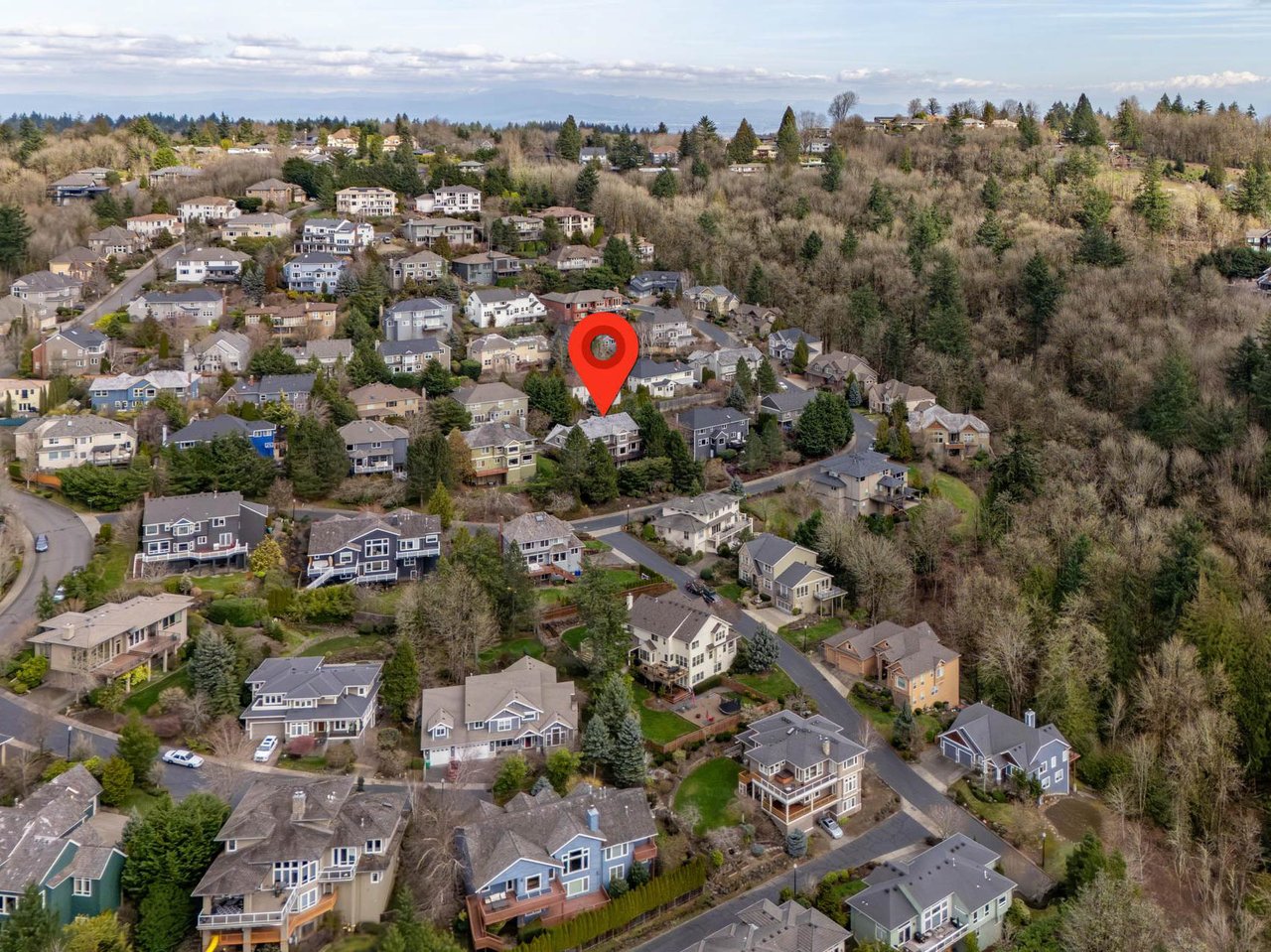 1815 NW ROSEFINCH LN