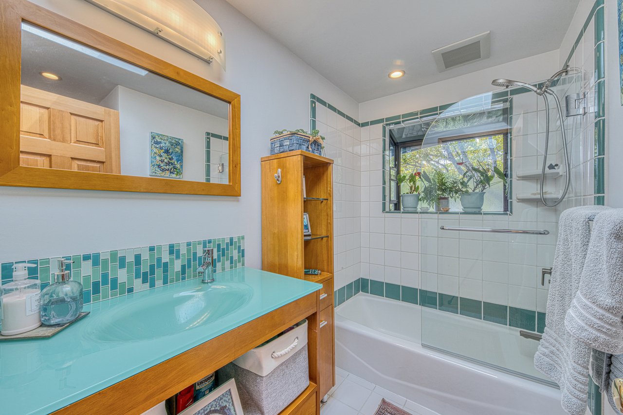 14 Shady Ln  Monterey