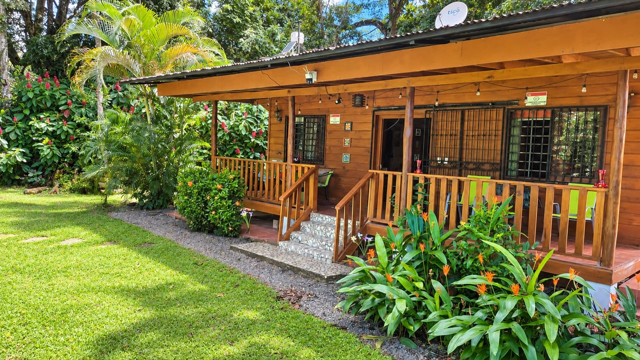 Riverside Cabin in Uvita | 0.98-Acre Estate with Room to Expand