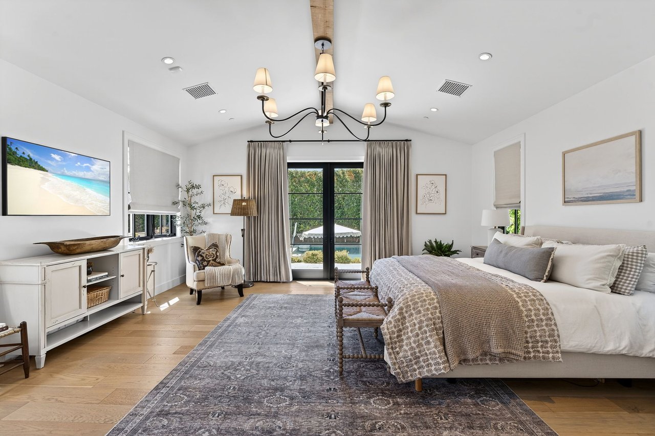 5217 E CALLE REDONDA