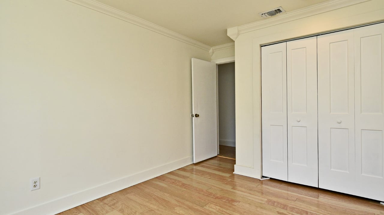 Three-Bedroom for Lease in Orlando's Bay Lakes Neighborhood