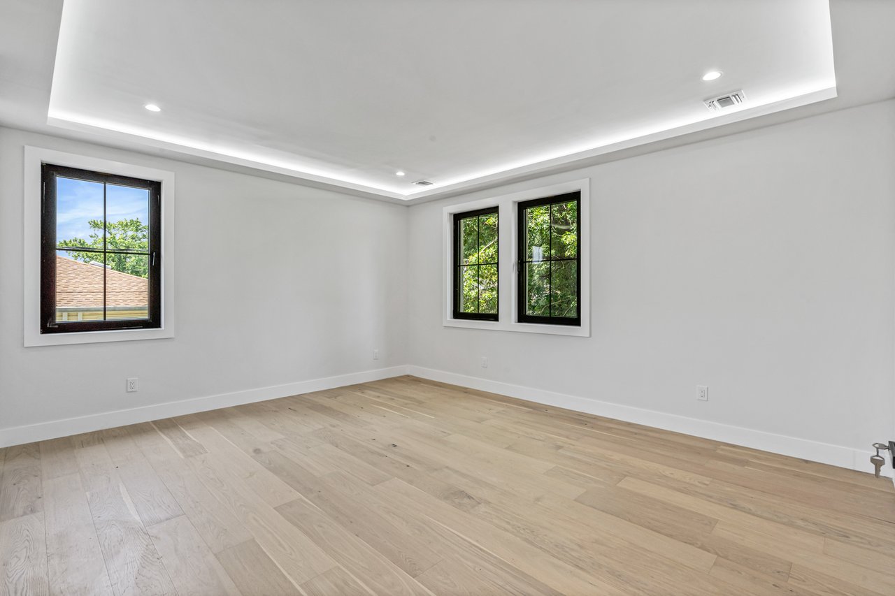 44 Green Drive