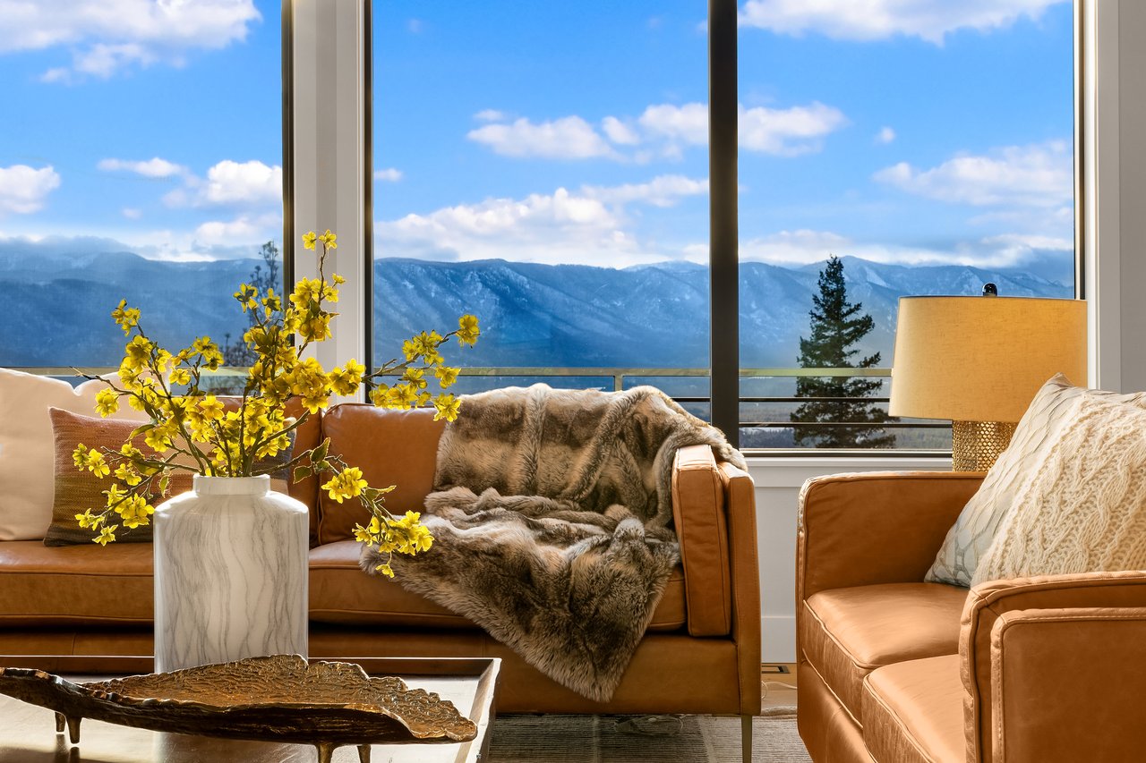 2241 Forest Ridge Drive