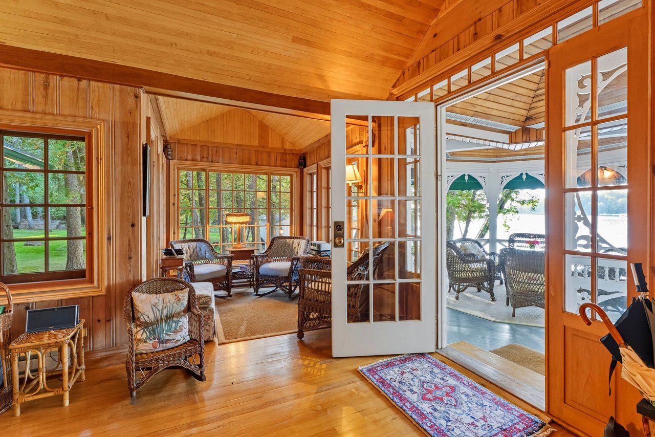 Lake Rosseau Landmark