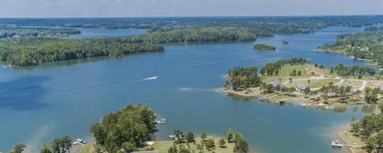 Explore Lake Oconee by Boat or Jet Ski – It’s the Best Way to See Property!