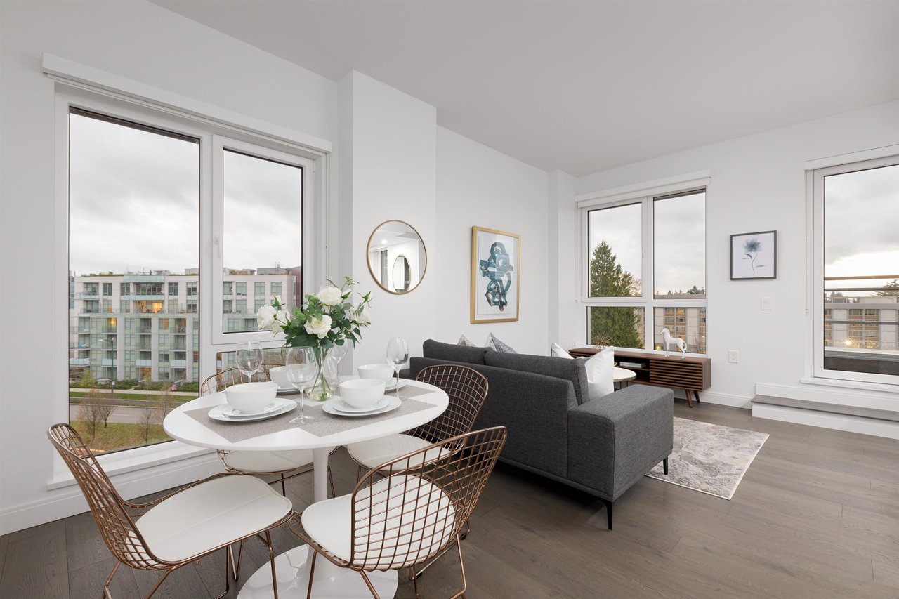 4908 Cambie St, #501