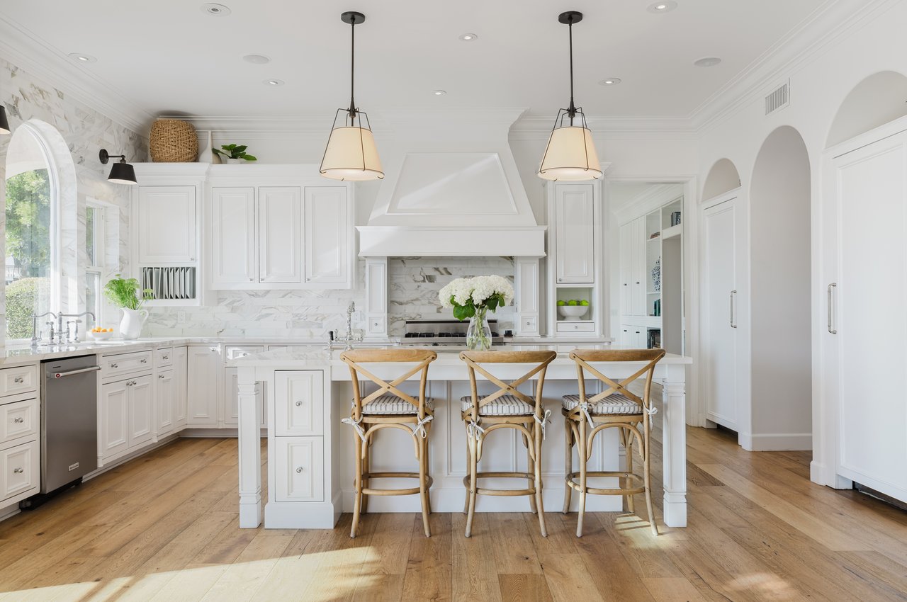 6201 Old Balcom Canyon Rd