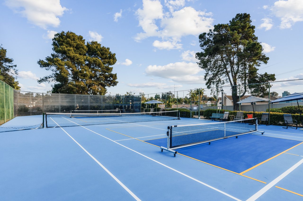 Fully Remodeled Single-Level in Encinitas