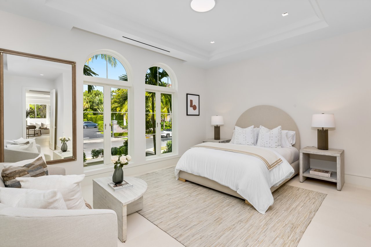 New Construction in Coveted Midtown