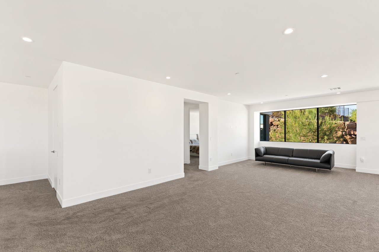 21 Highland Cove Lane